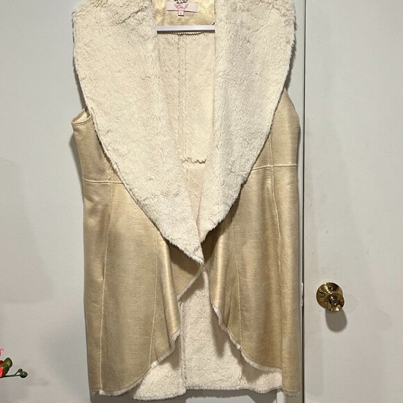 Eliza J Faux Shearling Long Vest Size L - Picture 12 of 12